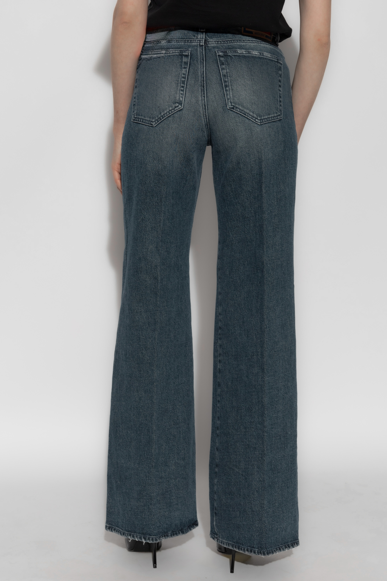 Women's Flare Jeans | Medium blue | Diesel 1978 D-Akemi